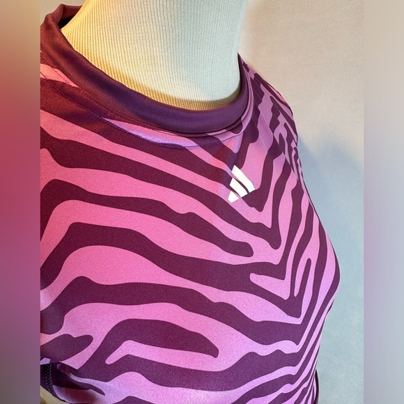 Adidas Hyperglam Zebra TechFit Long Sleeve Crop Top Size L Purple.🛍️ - Picture 8 of 14